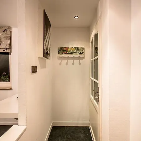 Christiane And Danys For 4 People Apartment