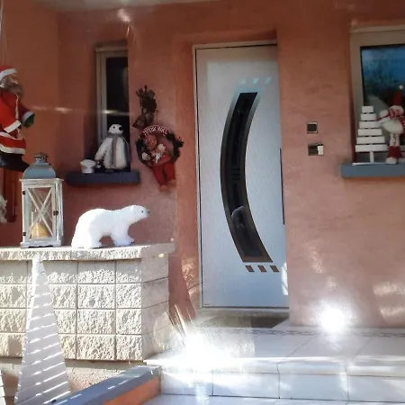 Christiane And Danys For 4 People דירה